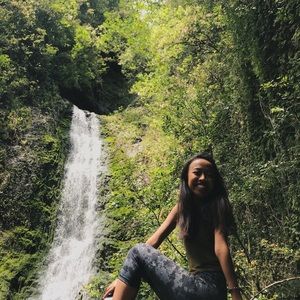 Meet your Posher, Alyssa